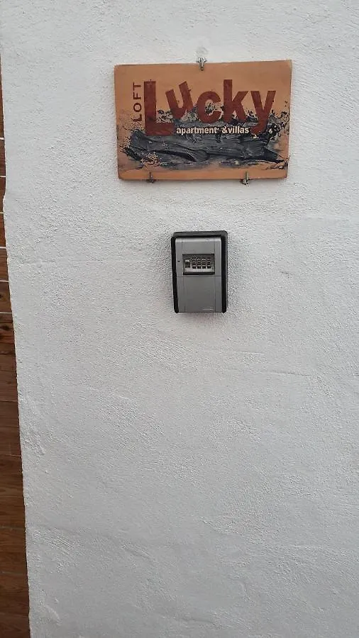 Loft Lucky Apartment Playa Blanca  0*, Playa Blanca (Lanzarote)